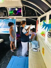 ‘Chiva de vacunación’, nueva estrategia para inmunizar a caleños y caleñas contra el covid-19
