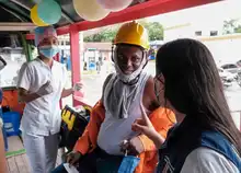 Con la ‘Chiva vacunadora’, 500 personas apostaron por la vida y en contra de la covid-19 