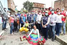 Alcaldía de Cali entregó vías adoquinadas en el oriente de Cali