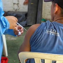 Mediante alianza público-privada, se vacunaron recicladores de oficio en Cali