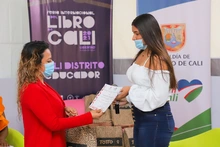 Entre sombreros y turbantes se premiaron los estudiantes ganadores de encuentro de poesía afrocolombiano 