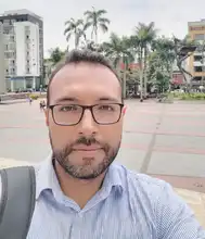 MAURICIO