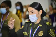 En Foro Internacional de la Mujer se habló de brazaletes electrónicos para agresores