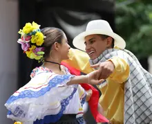 Con arte y cultura: IPC al Bulevar se tomó la Feria del Libro 