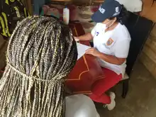 18 familias desplazadas por la violencia recibieron apoyo por parte de la Administración caleña