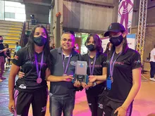 En primer campeonato femenino de robótica se destaca la representación caleña