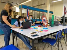 Mystarlab: una ventana para ideas de emprendimiento de los estudiantes caleños