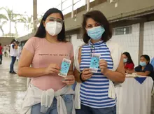 Caleños se vacunan para asistir al Festival por la Vida
