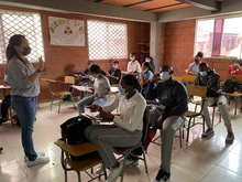 Así es el lenguaje asertivo para dirigirse a las Personas Mayores