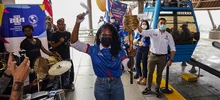 Con música del folclor nacional y del Pacífico recibieron la llama Panamericana en Cañaveralejo 