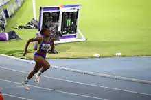 Valeria terminó con la cabeza en alto