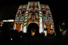 Cientos de personas le dieron la bienvenida a la Navidad en el Bulevar del Río