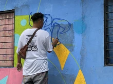 Con Graficalia se pintó el Callejón Cultural en la comuna 13