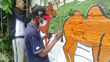 Con muralismo y color los jóvenes se apropian de su sector