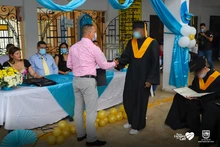Buen Pastor celebró la graduación de 18 nuevos bachilleres