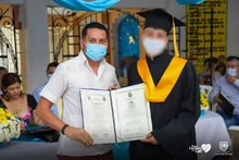 Buen Pastor celebró la graduación de 18 nuevos bachilleres