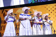 ¡25 veces Petronio!