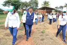 Un malecón fructuoso de amor en el río Cauca
