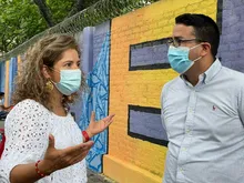 “Viva el arte”, es el mensaje que los graffiteros y la comunidad le dejan al barrio Granada
