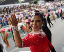 Personalidades colombianas desfilaron en el Salsódromo de la 64 Feria de Cali