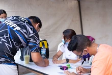 Más de 400 vacunas y 300 pruebas covid-19, se aplicaron en los eventos del tercer día de la Feria de Cali
