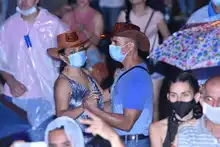 Concierto gratuito en la Calle de la Feria deleitó con sus ritmos a los asistentes