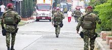 Autoridades caleñas brindan seguridad ciudadana en gran fiesta popular en la comuna 13