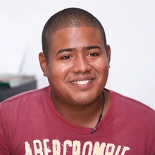 “Me gusta aprender porque creo en la educación”: beneficiario de Todas y Todos a Estudiar