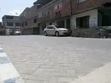 Continúa la adecuación de la vía principal del barrio Comuneros II