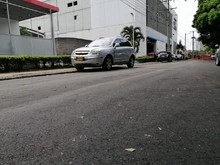 Infraestructura impactó vía contigua a la Clínica Colombia