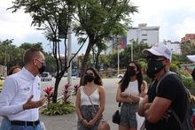 Estudiantes de diferentes partes del continente recorren el centro histórico de Cali