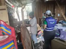 Alcaldía atiende las familias afectadas por incendio en el oriente de Cali