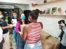 Continúa la entrega de mercados a la población más vulnerable