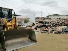 Retiran 250 toneladas de residuos en punto crítico de la comuna 17