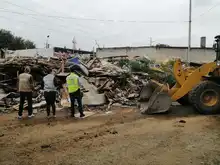 Retiran 250 toneladas de residuos en punto crítico de la comuna 17