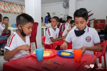 En cerca de 200 sedes educativas oficiales comenzó a entregarse la ración preparada en sitio 