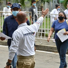 Alcaldía apoya jornada humanitaria para legalizar a migrantes y refugiados venezolanos
