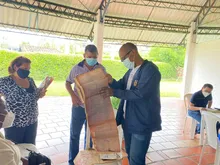 Brigadas de titulación gratuita llegan a las comunas 15 y 12 de Cali