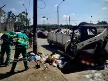 Limpieza de separadores viales para el Plan de Seguridad y Gobernabilidad 