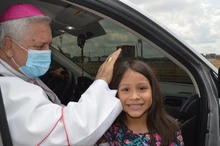 Ciudad Paraíso fue bendecido por Monseñor de Cali