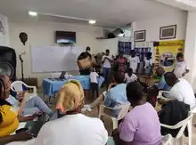 Bienestar Social llegó a Playa Renaciente para construir plan de trabajo