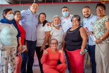 Secretaría de Deporte de Cali celebró Día Internacional de la Mujer con los adultos mayores