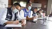 Alcaldía se reunió con líderes y vecinos de la comuna 22