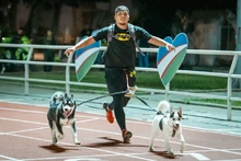 La noche en que Batman hizo mover a Cali Ciudad Deportiva