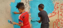 Comunidad pinta de paz sus fachadas en la Comuna 13 de Cali