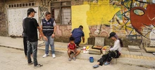 Comunidad pinta de paz sus fachadas en la Comuna 13 de Cali