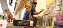 Comunidad pinta de paz sus fachadas en la Comuna 13 de Cali