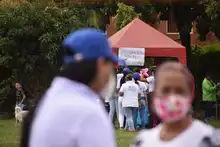 ‘Domingazo por la mujer’ sigue llegando a los barrios con servicios integrales