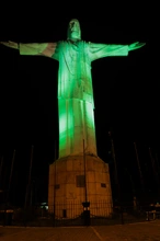 Ascender a Cristo Rey con altura