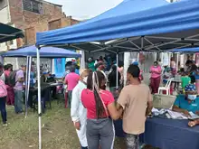 Feria de servicios en los comedores comunitarios ha atendido a más de mil personas